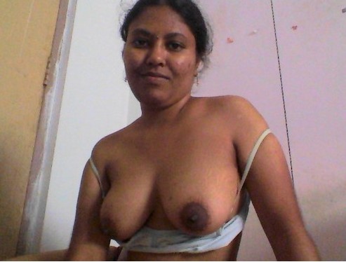 Naked Indian Wife Bathroom - Horny Indian Aunty Nude In Bathroom Posing Big Sexy Boobs ...