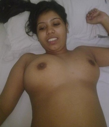 Whore Desi Bhabhi Nude In Hotel Exposing Big Mamme After Sex ...