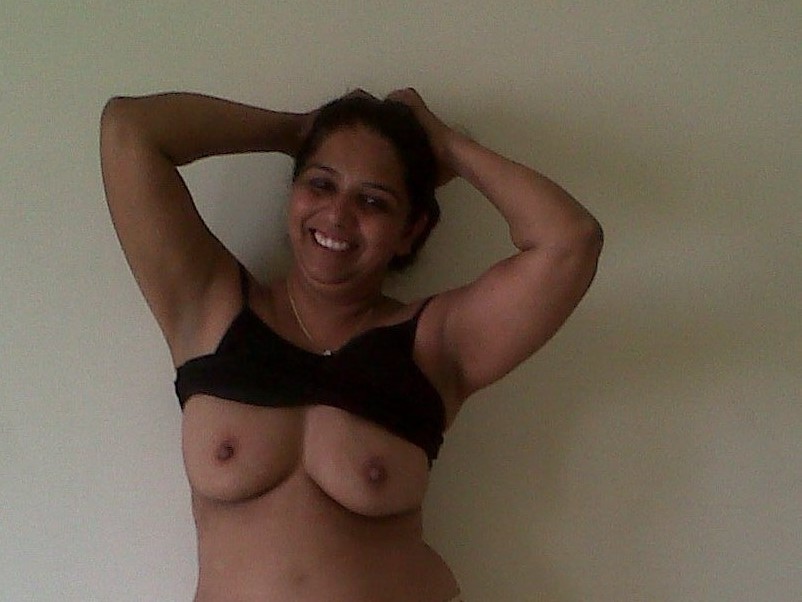 bhabhi nude