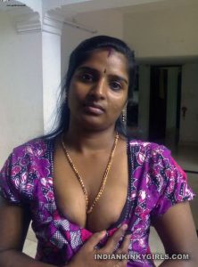 indian marwadi wife nude showing boobies and pussy leaked 004