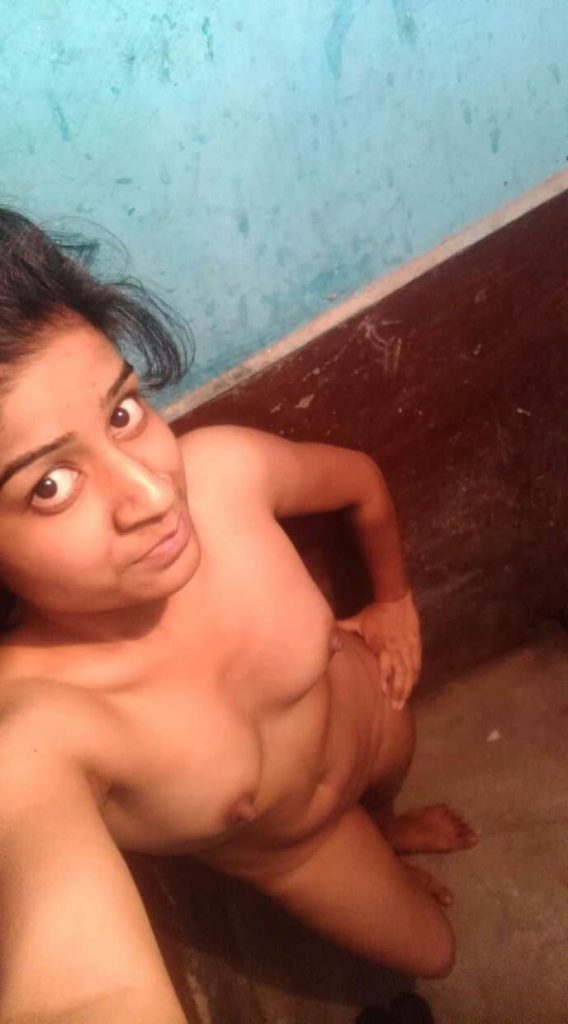 second pu rajkot girl nude secretly taken selfies hot 004