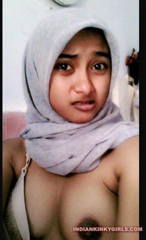 muslim teen nude selfies 003