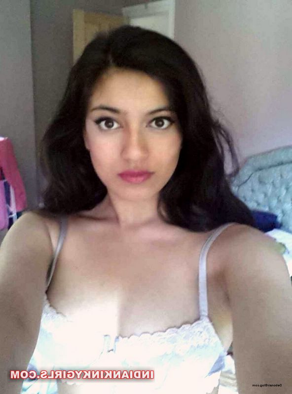 Super Hot Kashmiri Teen Leaked Naked Selfies | Indian Nude Girls