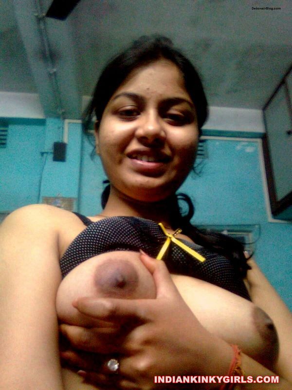 sweet haryana 1st pu girl topless selfies 002
