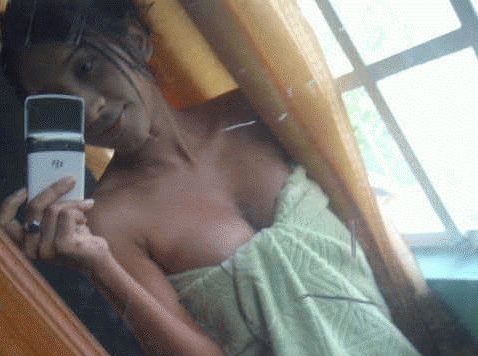 horny desi girl showing bite marks on boobs 003