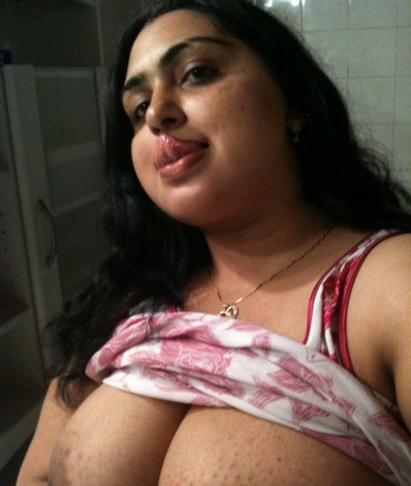 cuckold husband leaks hot desi wife nude photos 001