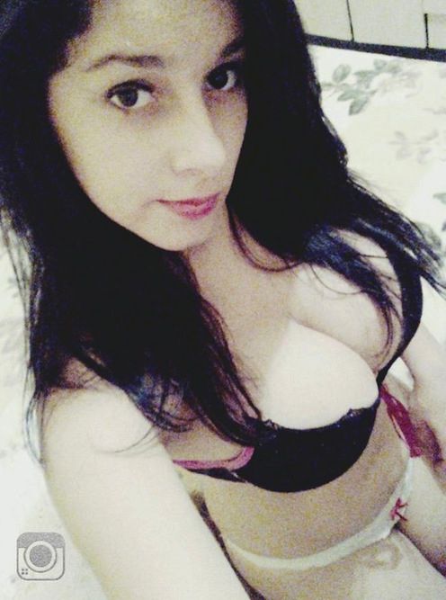 Desi Teen Breast - Cute Desi Teen With Amazing Boobs Nude Photos | Indian Nude ...