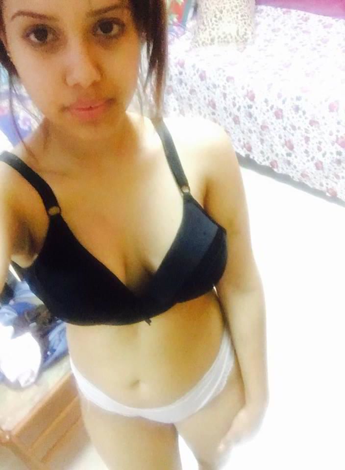 naughty aiims student nude selfies leaked scandal