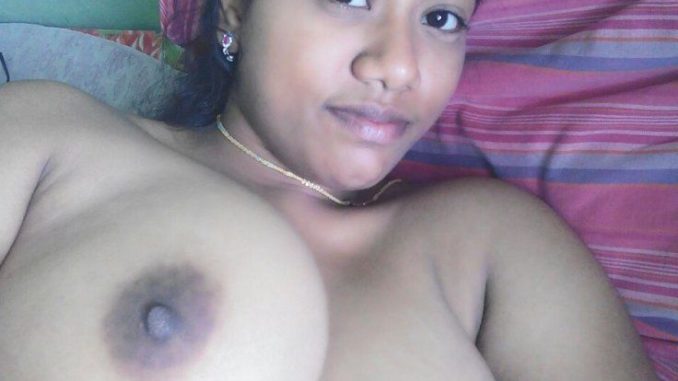 tamil young wife nude selfies beautiful desi boobs 004