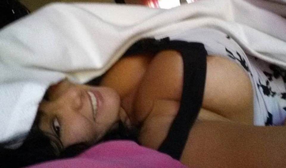 naughty sexy desi girl deepa nude selfies 004