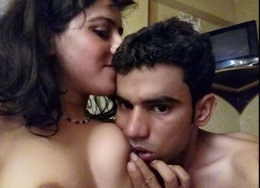 Indian Couple Sex Black - Desi College Couple Private Sex Photos | Indian Nude Girls