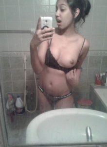 leaked naked selfies of noida teen small tits 006