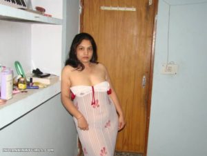 desi housewife shilpa naked with lover when husband away