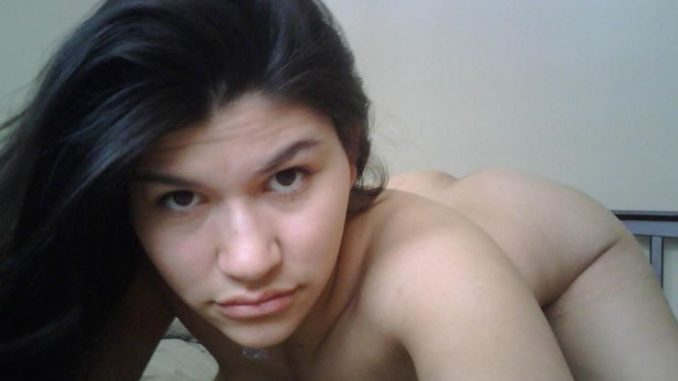 iit student arpita naked selfies leaked online 003