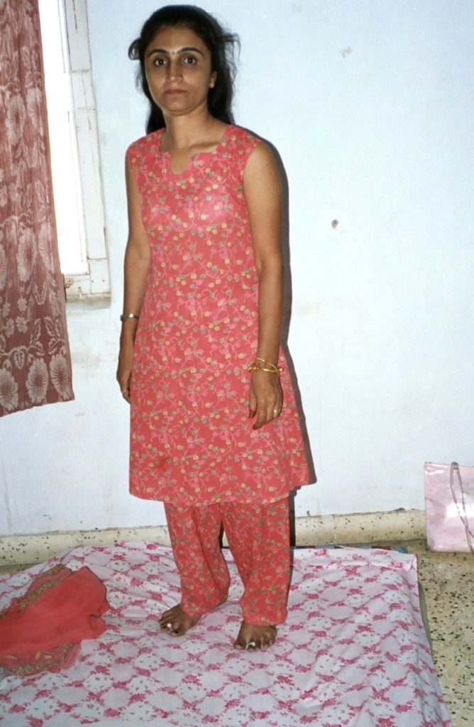 indian housewife casual after sex naked photos