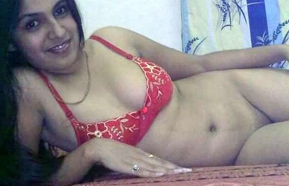 Real Teacher Porn Leak - Naughty Desi Teacher Leaked Naked Pictures | Indian Nude Girls