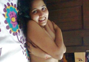 bengaluru call center girl girl nude selfies 002