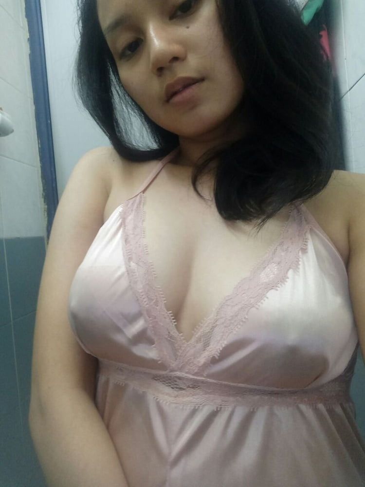 Beautiful Hairy Pussy Indian - Beautiful Babe Masturbating Hairy Pussy | Indian Nude Girls