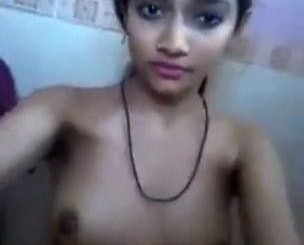 naughty tamil daughter of temple priest nude selfies 002