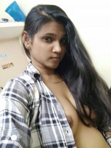 bengaluru bank employee nandini boobs show 004