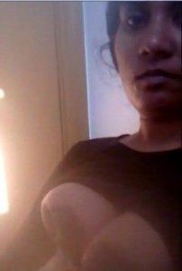 tharki desi aunty big boobs selfies