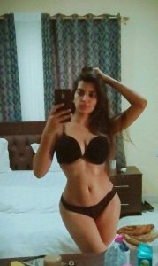 sexy bikini selfies