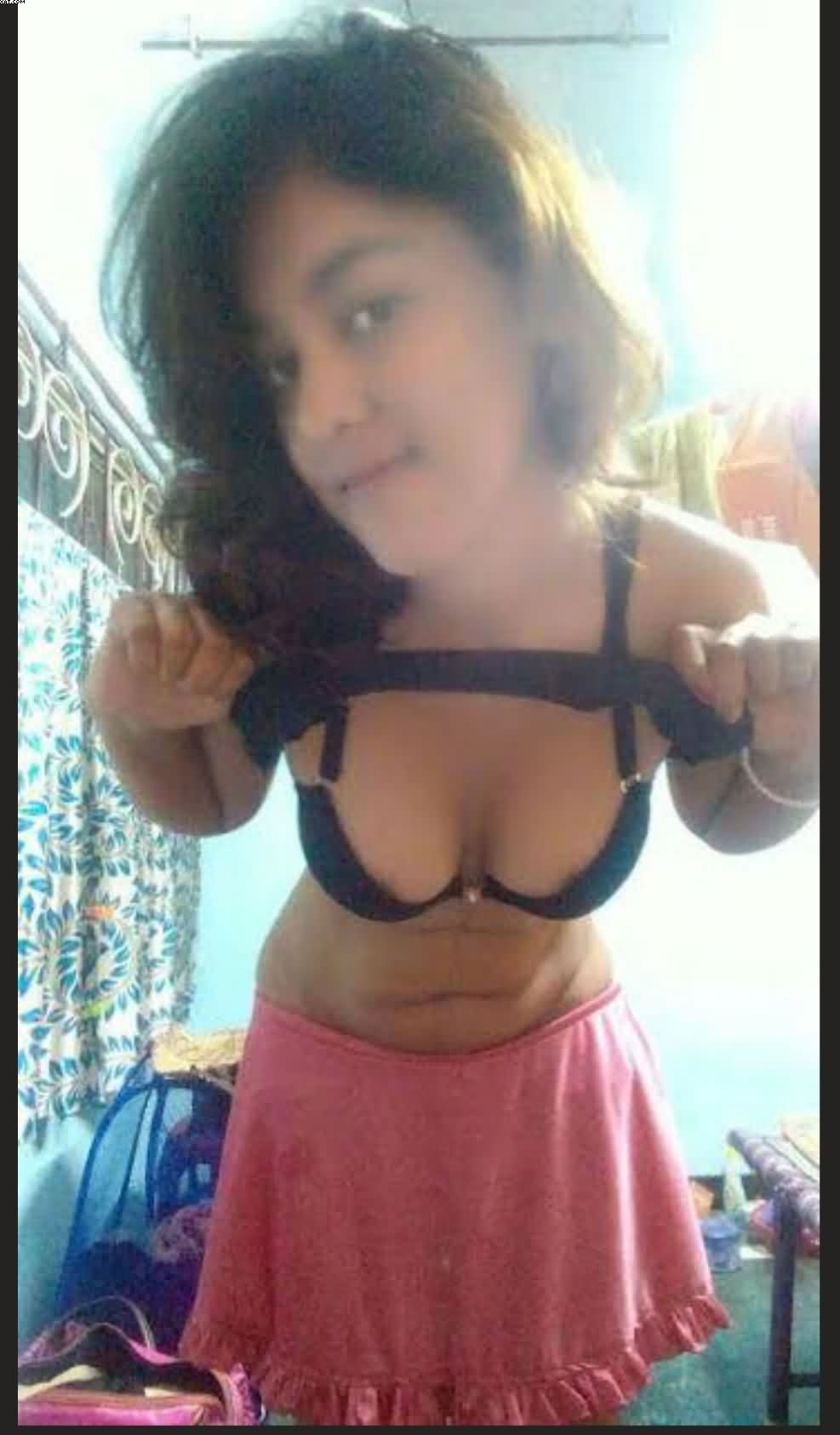 Sexy teen girl nude