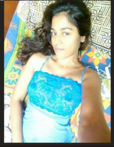 indian teen nude selfies 010