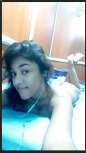 indian teen nude selfies 017