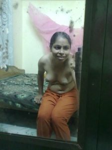 indian nude wife 008