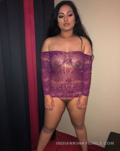 curvaceous indian girl nisha big boobs and pussy pics 001
