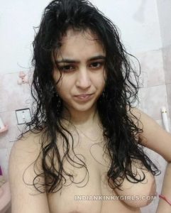 sexy indian mumbai college girl nude shower photos 002