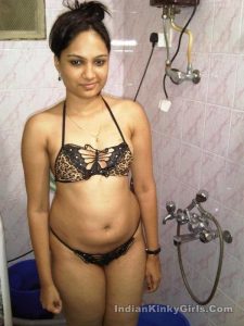 beautiful mumbai wife nude honeymoon photos leaked 014