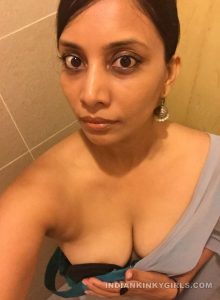 indian bhabhi nude photos of affair with lover 002