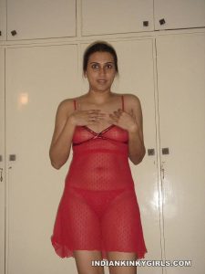 hot indian wife leaked sex photos with lovers 009