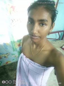 skinny tamil girl leaked nude selfies 005