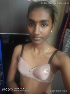 skinny tamil girl leaked nude selfies 006