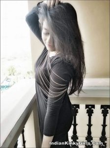 gorgeous delhi girl leaked photo that will make your dick leak 009
