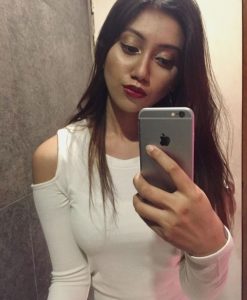 indian instagram model leaked nude selfies 006