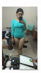 sexy indian mumbai girl nude photos with great tits 005