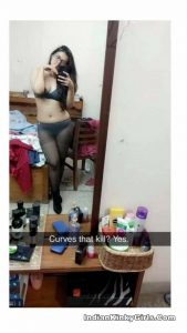 sexy indian mumbai girl nude photos with great tits 007