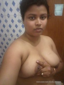 indian bhabhi nude photos 008