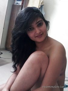 beautiful delhi indian girl nude tits photos