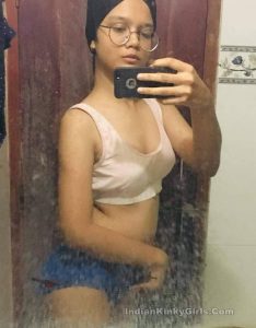 indian engaged girl leaked whatsapp nude pics 003