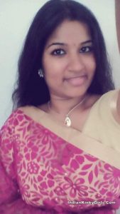 sexy mallu girl with big boobs topless photos 003