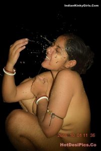 hot mallu wife nude photos leaked by husband 013