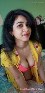hot mumbai college girl nude leaked photos 010