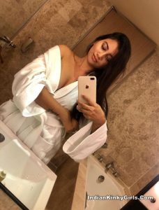 pakistani instagram model ridha farhana nude leaked 011