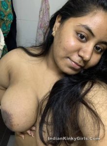 bbw indian college girl leaked nude selfies