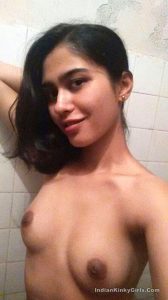 indian sweet teenage girl nude leaks with bf 011